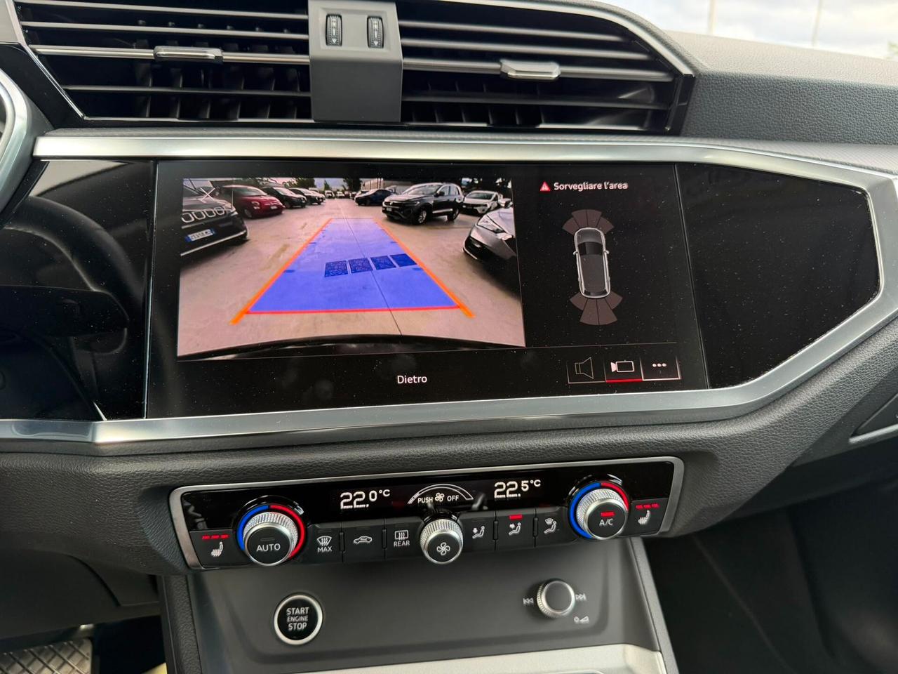Audi Q3 2.0 TDI 150CV Stronic (VARI ACCESSORI)