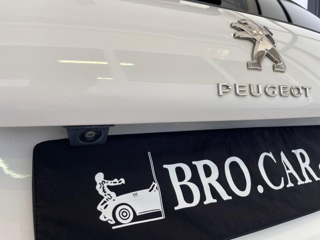 Peugeot 2008 PureTech Turbo 110 S&S Allure