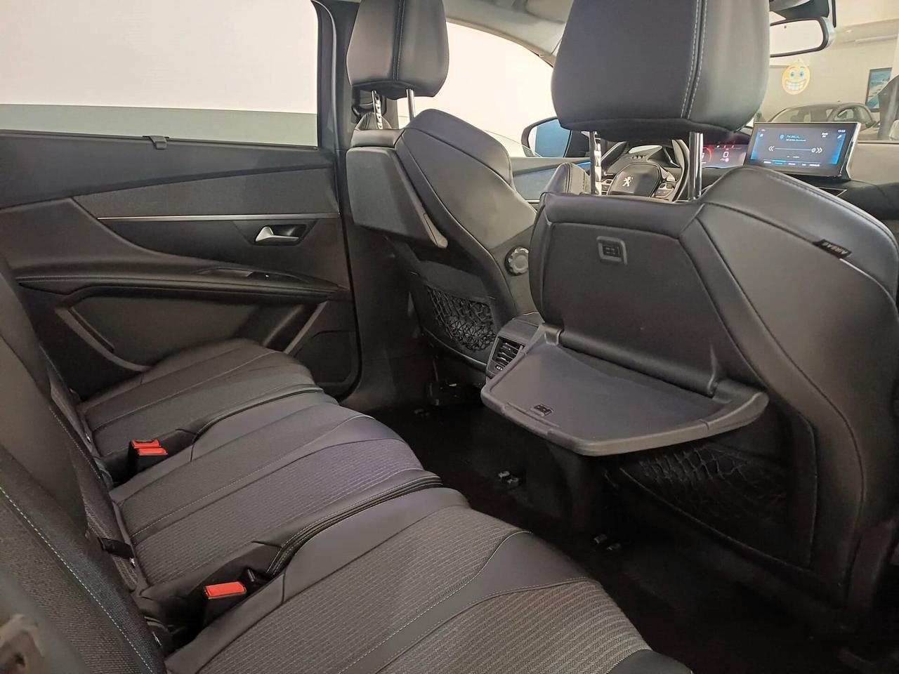Peugeot 5008 BlueHDi Allure Pack 130 CV