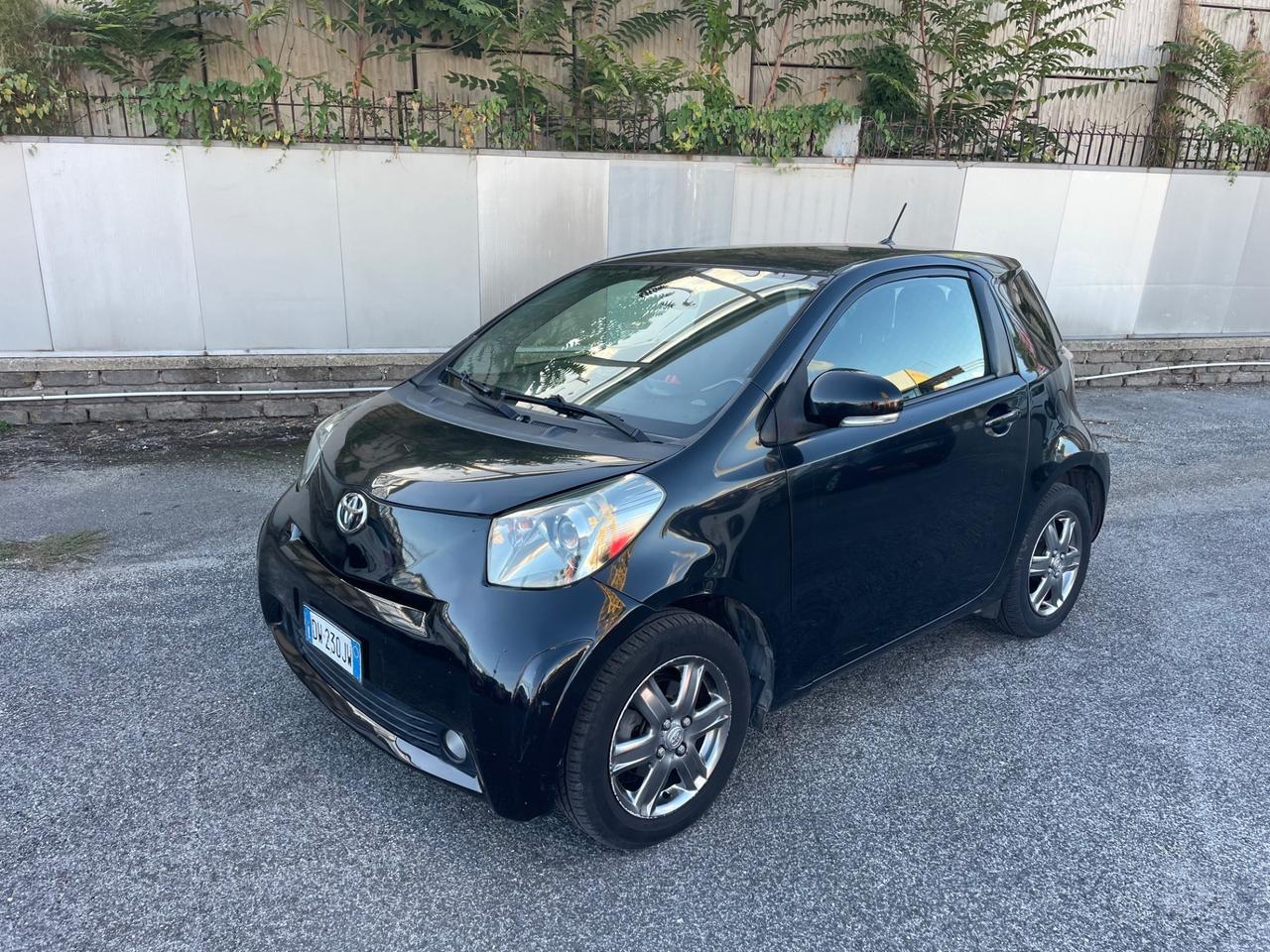 Toyota iQ 1.0 AUTOMATICA Garanzia