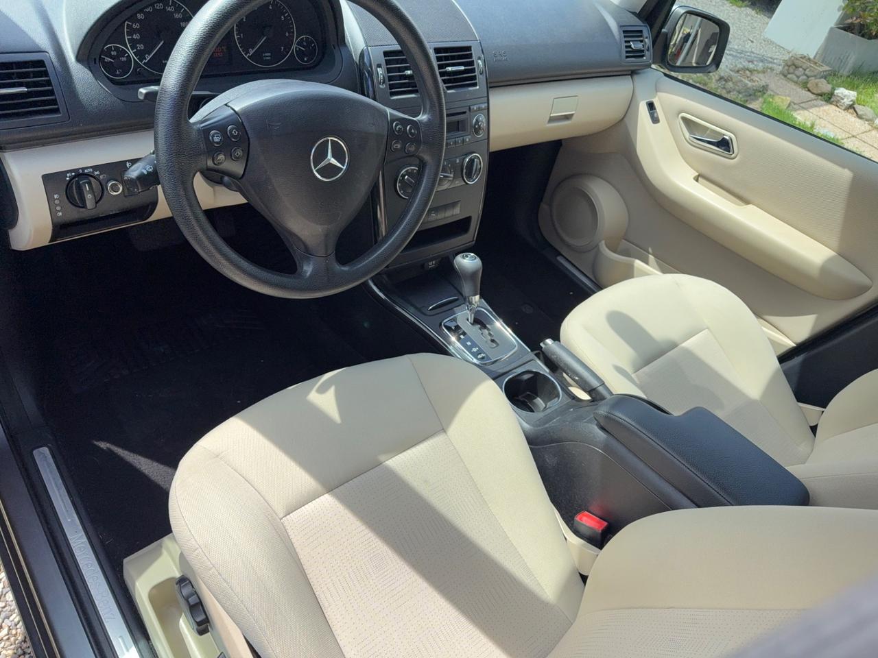 Mercedes-benz A 160 BlueEFFICIENCY Executive