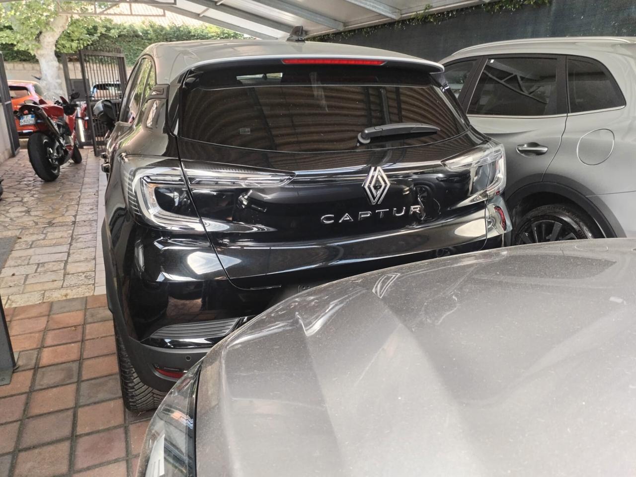 Renault Captur 1.0 TCe – Techno – 03/2025 –– Promo 16.900 €
