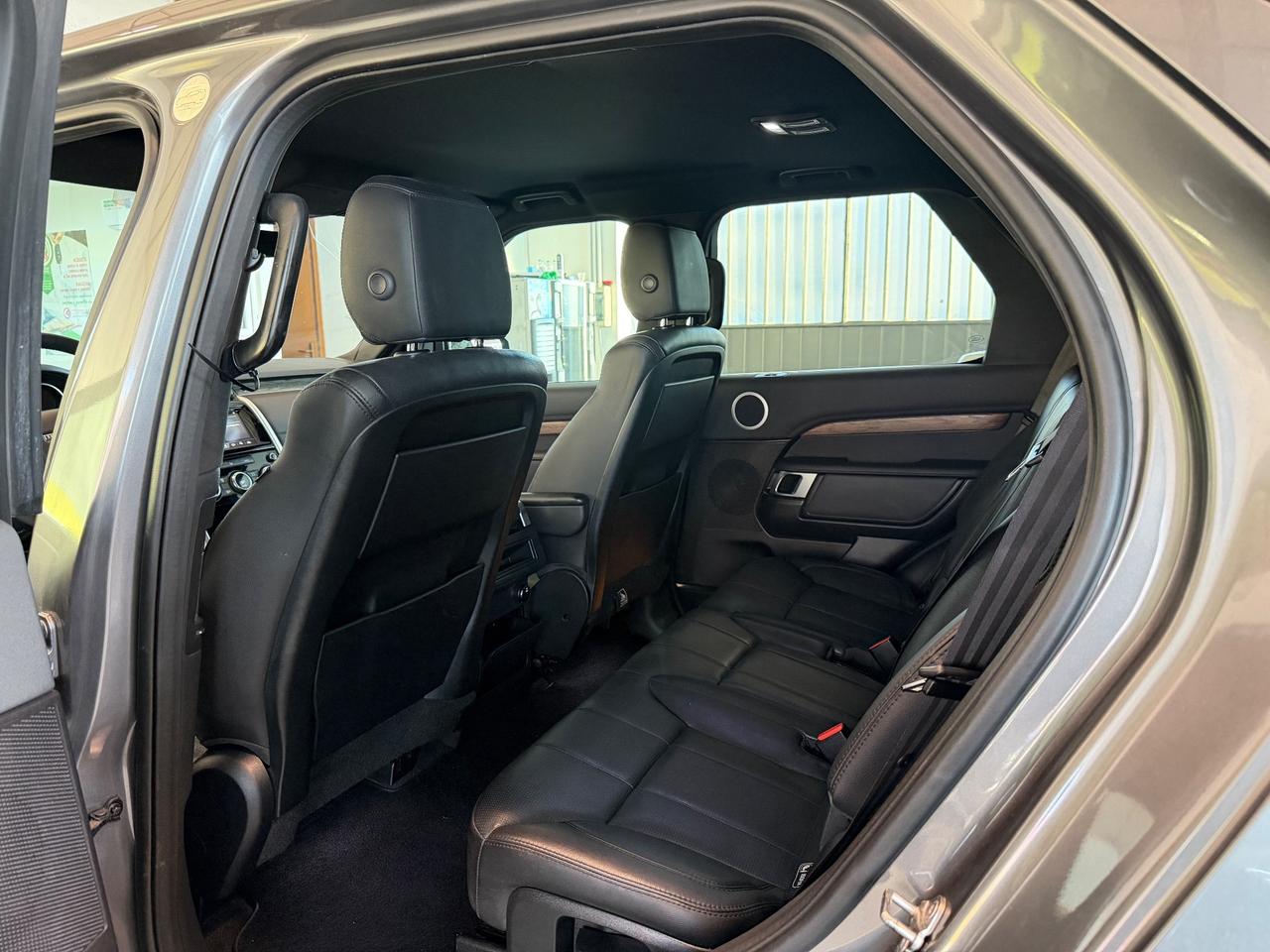 Land Rover Discovery 3.0 TD6 249 CV 7 Posti 2019