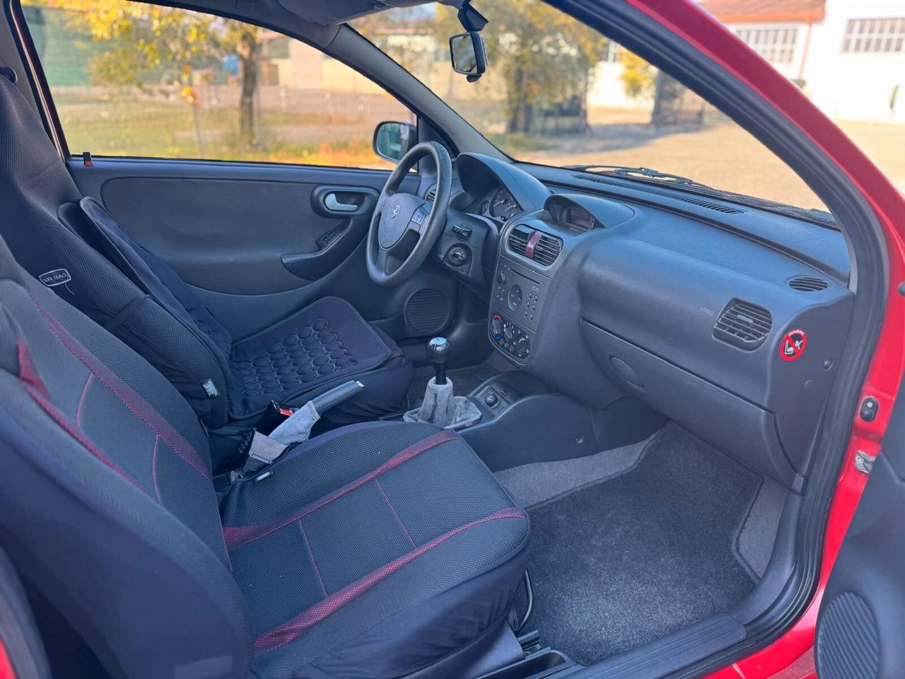 Opel Corsa 1.0i 12V cat 3 porte Club