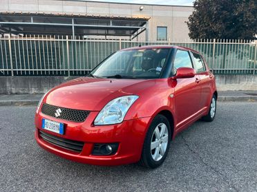 Suzuki Swift 1300 CAMBIO AUTOMATICO SOLO 79.000KM