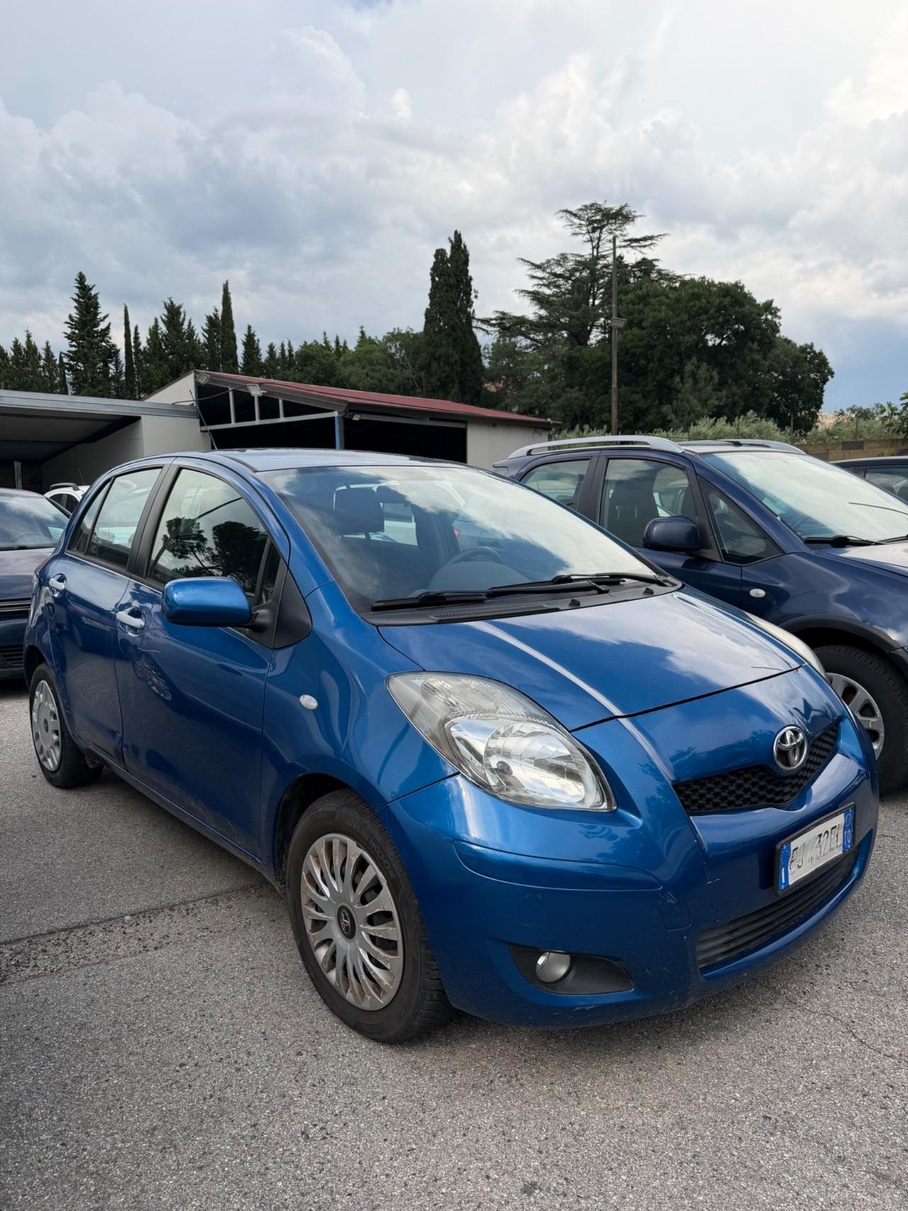 Toyota Yaris 1.4 D-4D DPF 5 porte M-MT Sol