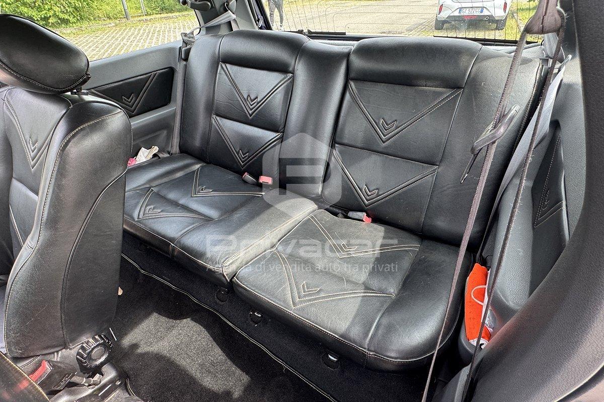 RENAULT Clio 1.8i 16V cat