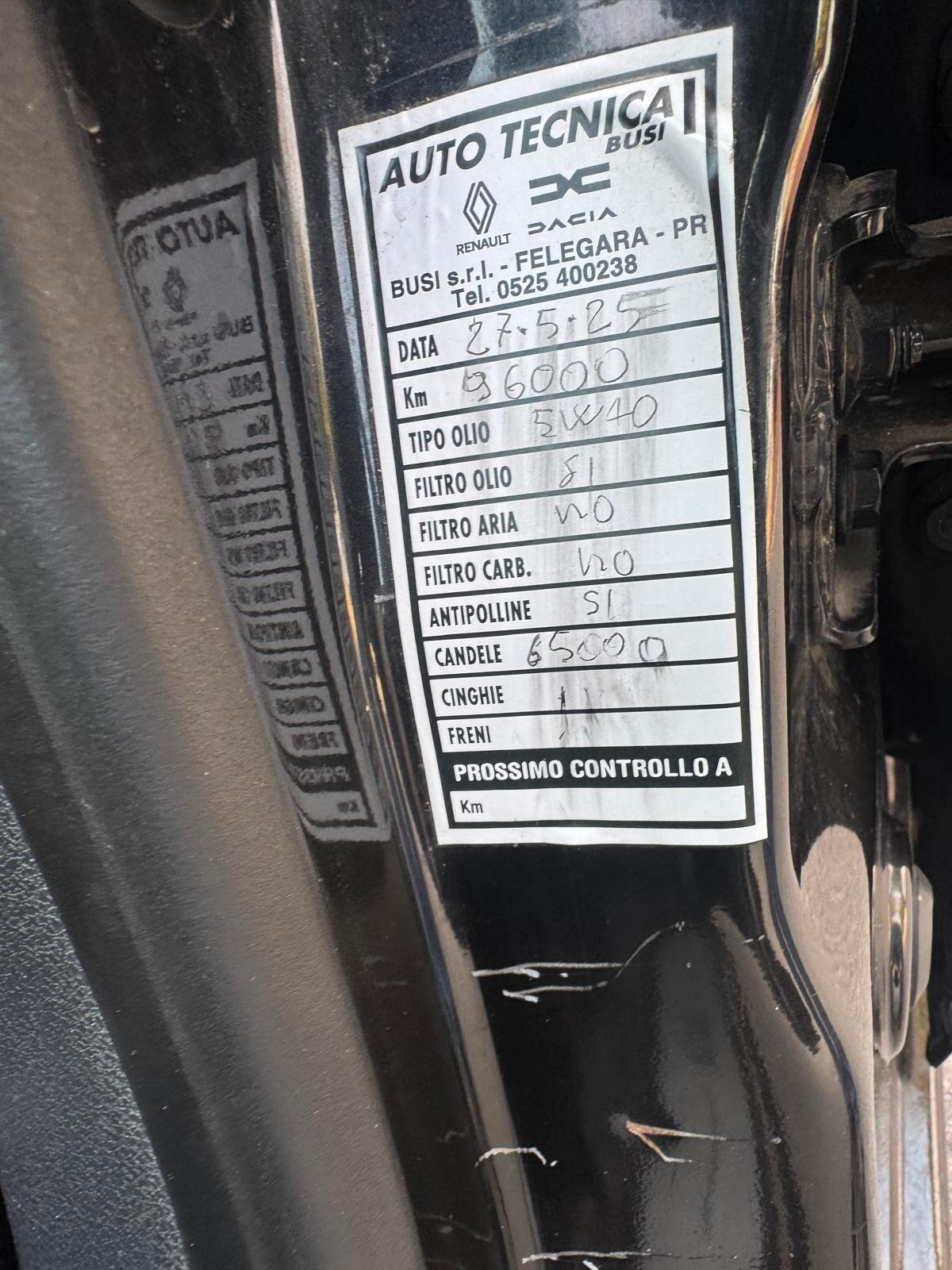 Dacia Sandero ANNO 2015 0.9 BENZ 111.000 KM EURO6