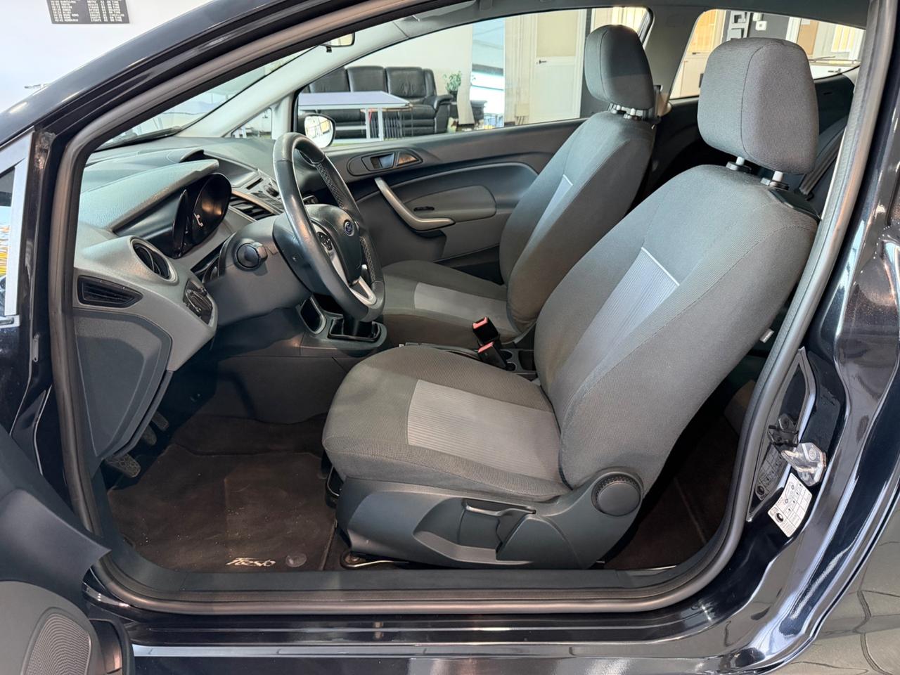 Ford Fiesta 1.4 TDCi 70CV 3p. Titanium.Bs.