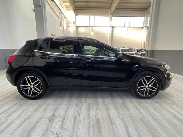 Mercedes-benz GLA 180 Sport