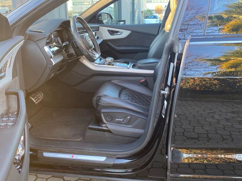 Audi Q8 SQ8 TDI mHEV V8 quattro tiptronic 435 CV