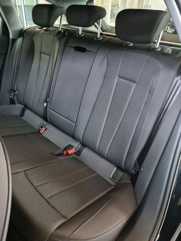 Audi A4 2.0 35 TDI BUSINESS S TRONIC