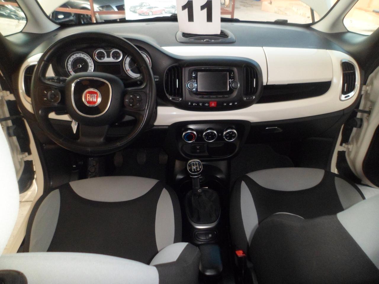 Fiat 500L 1.3 Multijet 85 CV full 13