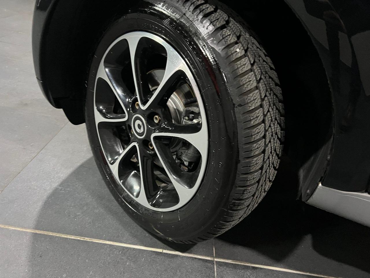 smart forTwo 70 1.0 twinamic Passion
