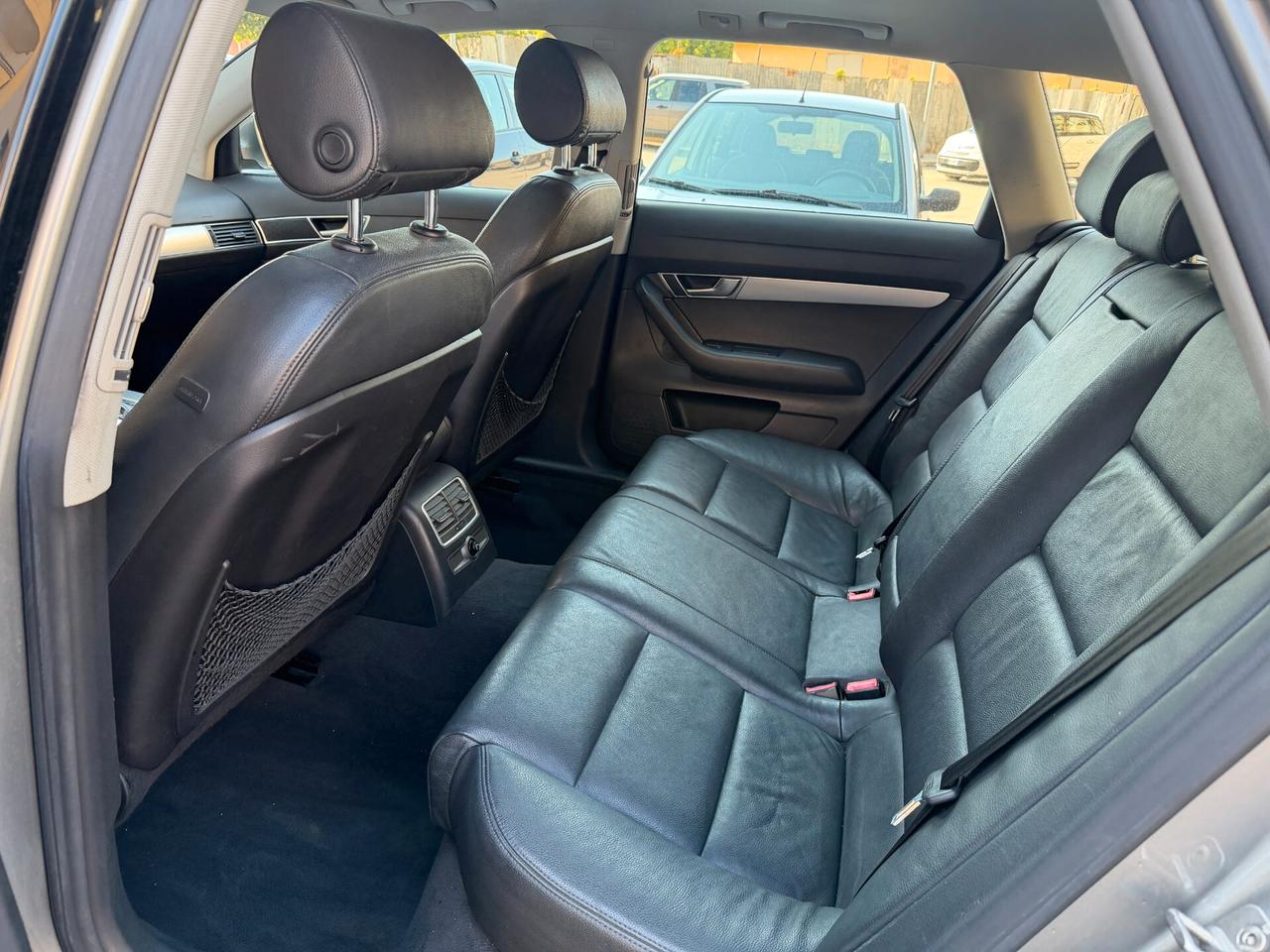 Audi A6 Avant 2.7 V6 TDI F.AP. quattro tiptronic
