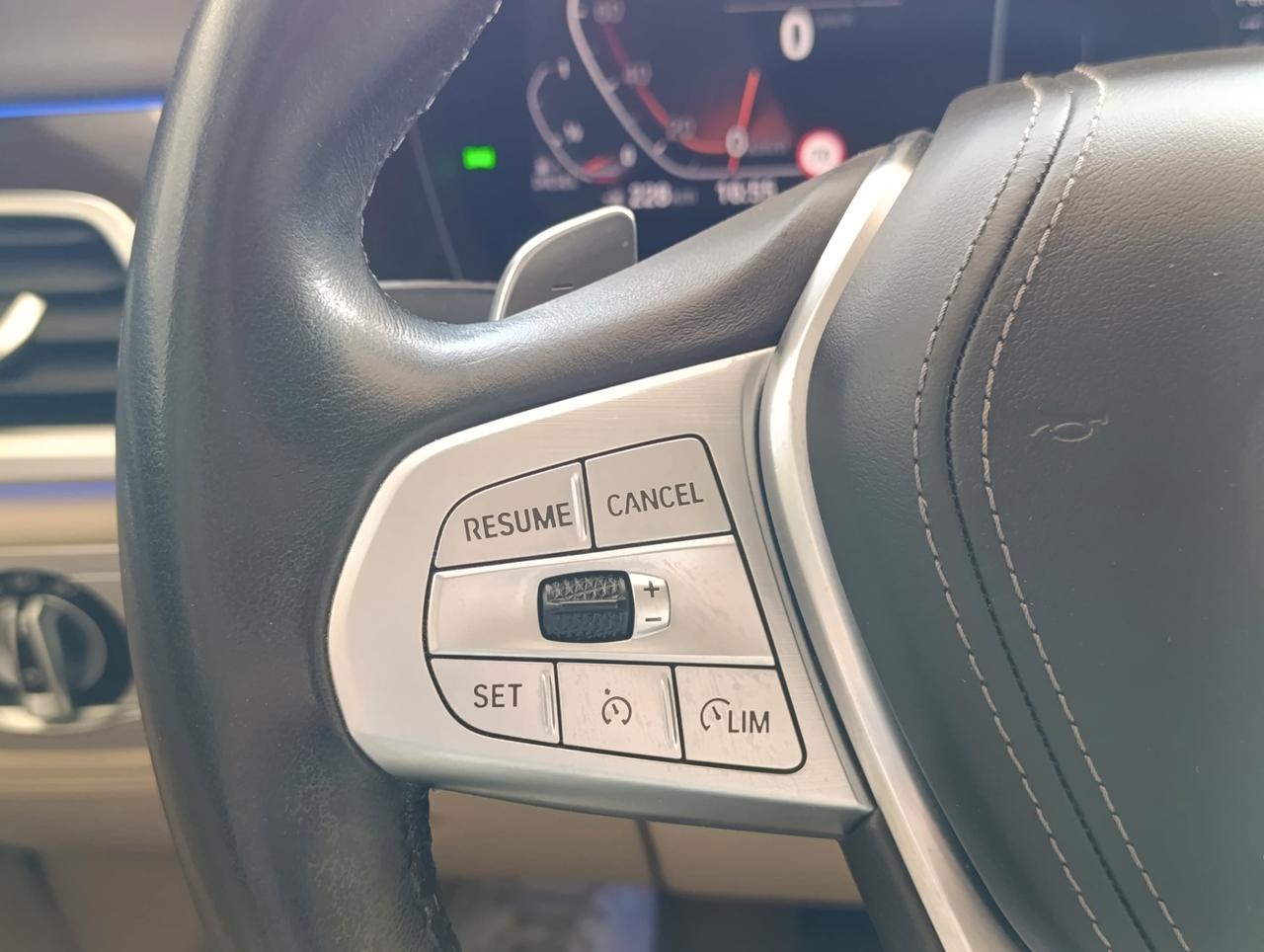 BMW 730 d mhev 48V auto