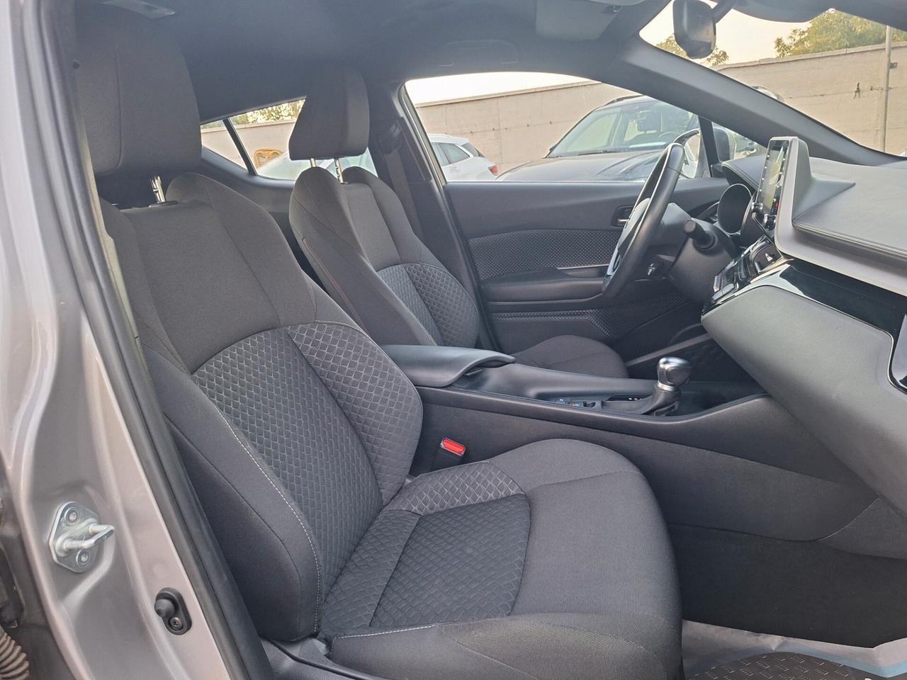 Toyota C-HR 1.8 Hybrid E-CVT Business NAV+RETROCAM 2020