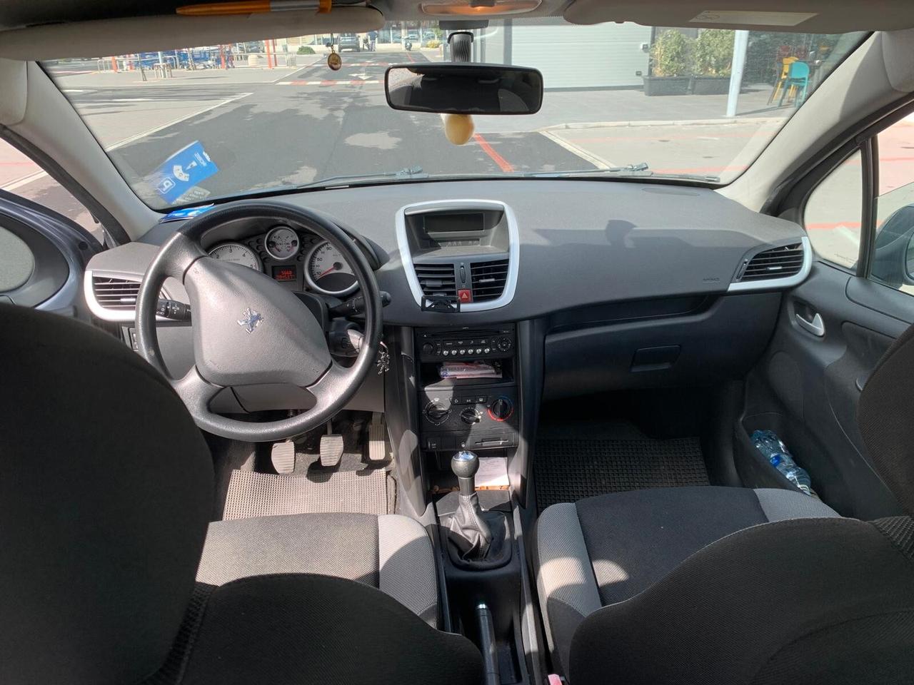 Peugeot 207 1.4 HDi 70CV 5p. X Line Mix