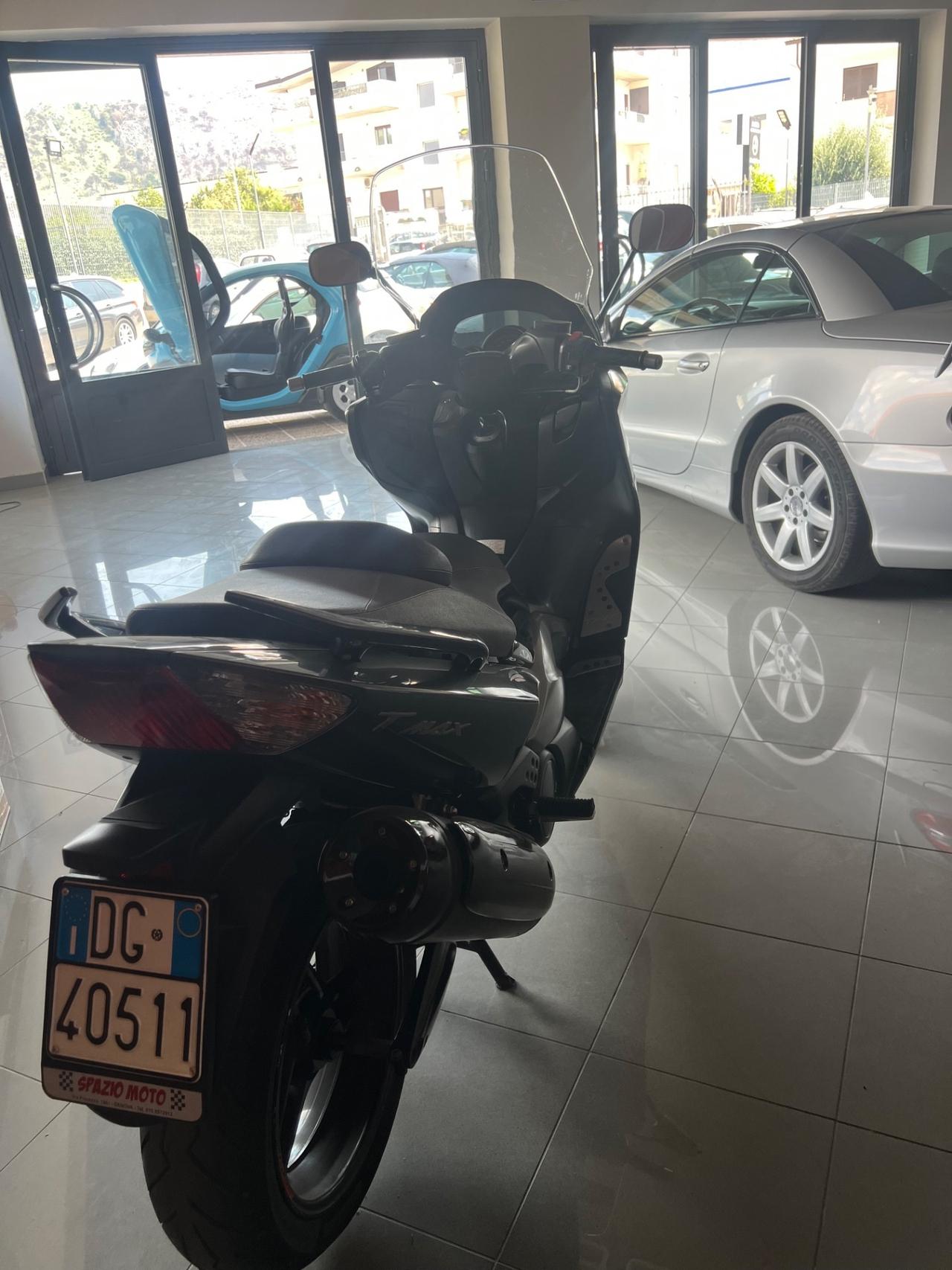 Yamaha T Max