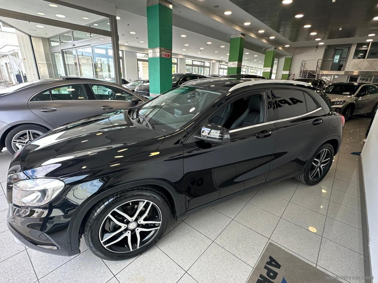 MERCEDES-BENZ GLA 200 d Sport