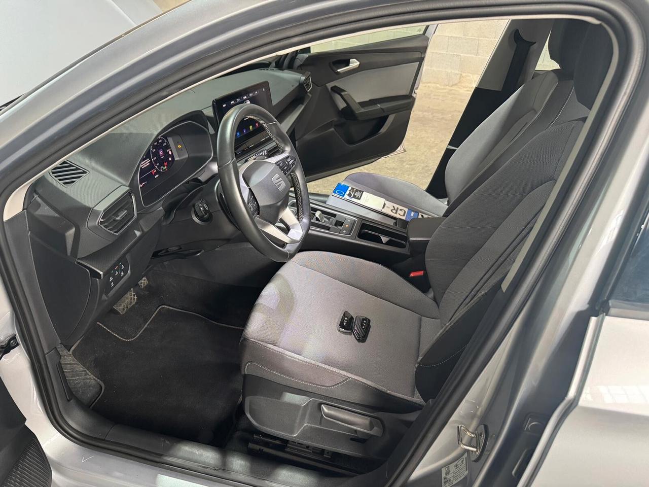 SEAT Leon Sportstourer 2.0 tdi 150cv dsg MOTORE KO