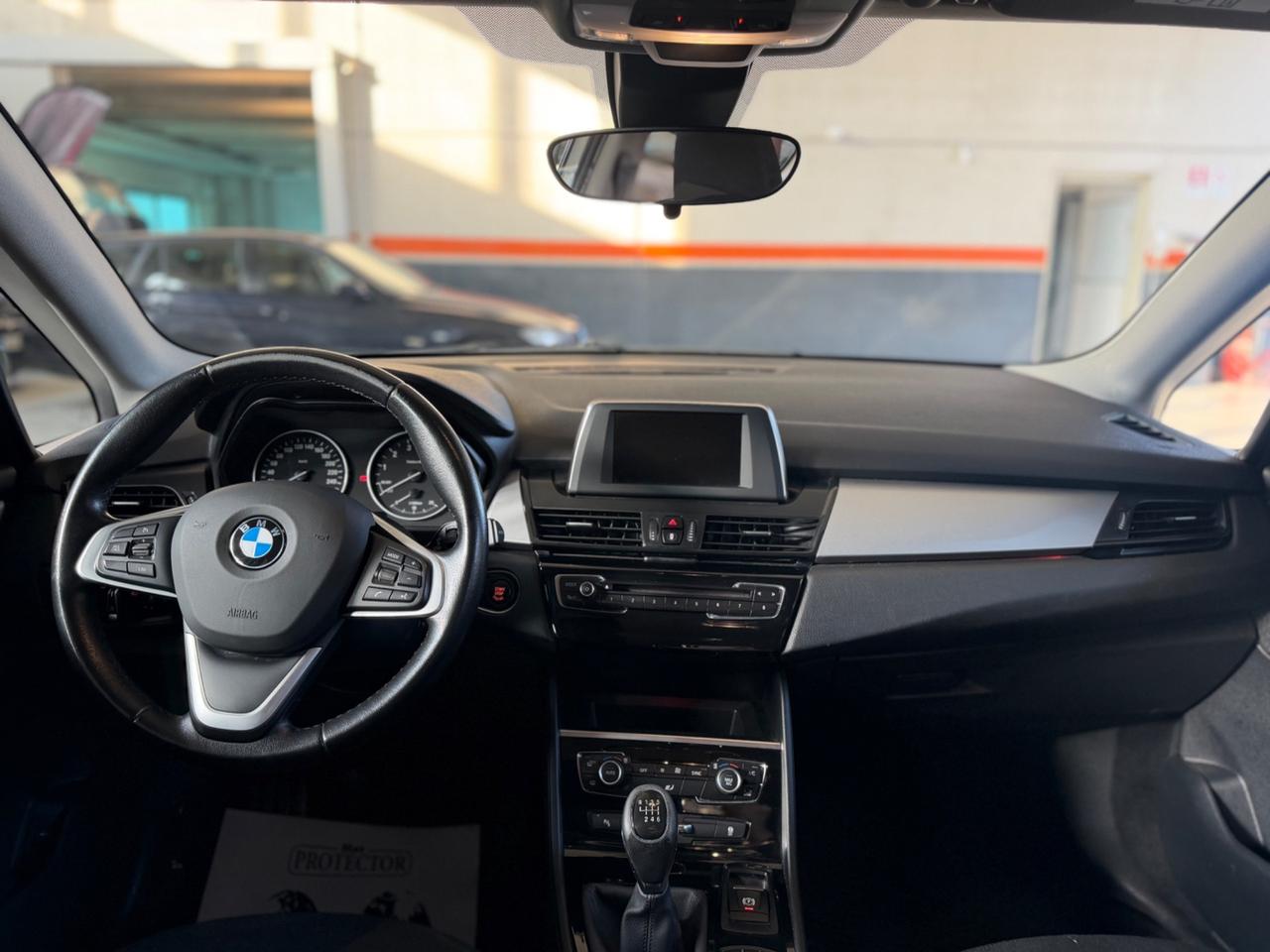 Bmw 2er Active Tourer 218i Advantage NEOPATENTATI