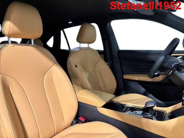 MG HS Nuova Phev Luxury Black + (A) Cognac interni