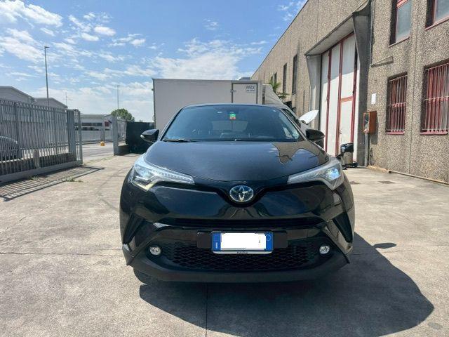 TOYOTA C-HR 1.8 Hybrid E-CVT Trend