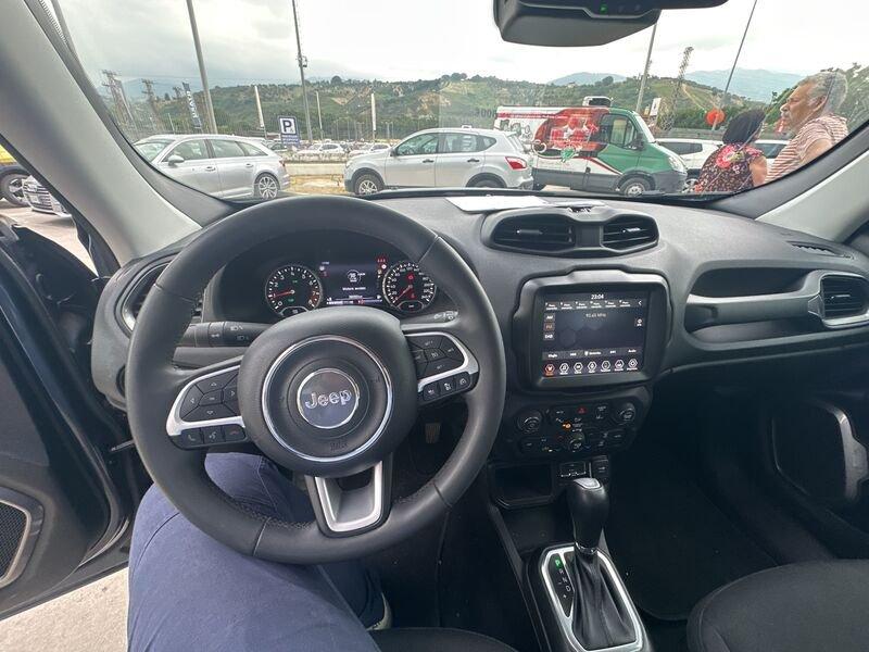 Jeep Renegade 2019 1.5 turbo t4 mhev Limited 2wd 130cv dct