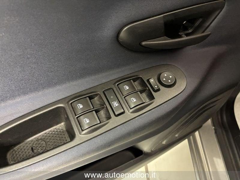 Lancia Ypsilon 1.0 FireFly 5 porte S&S Hybrid Gold Plus