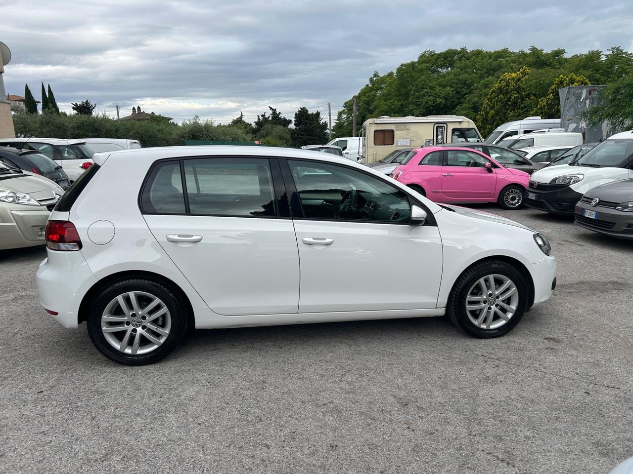 Volkswagen Golf 1.6 TDI DPF 5p. Highline