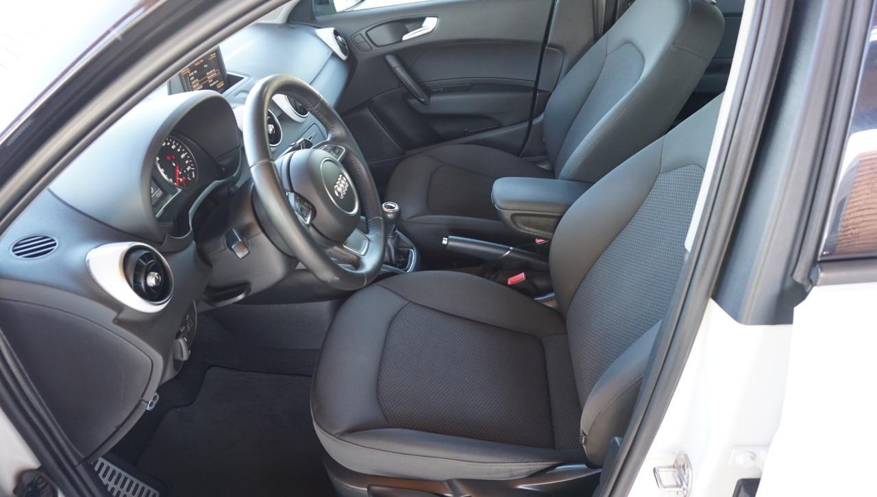 Audi A1 Sportback 1.6 tdi S Line Edition 90cv