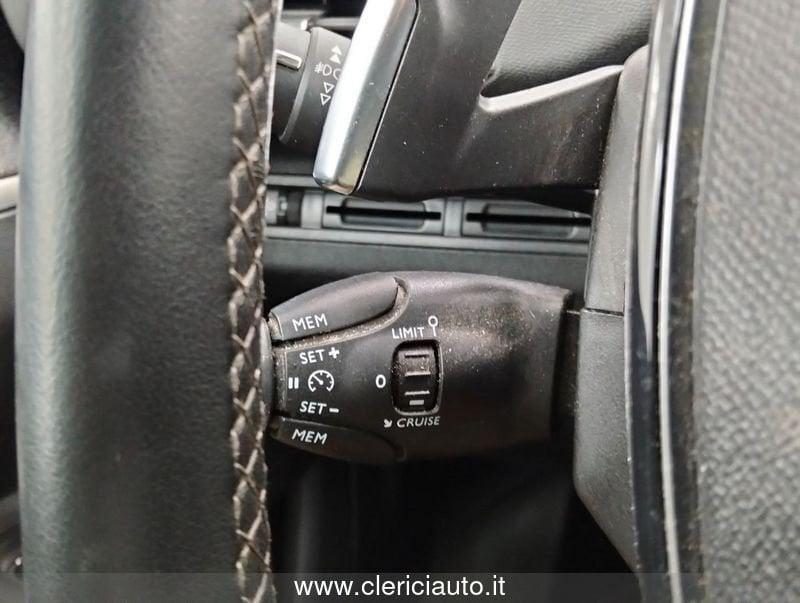 Peugeot 3008 BlueHDi 130 S&S EAT8 Allure