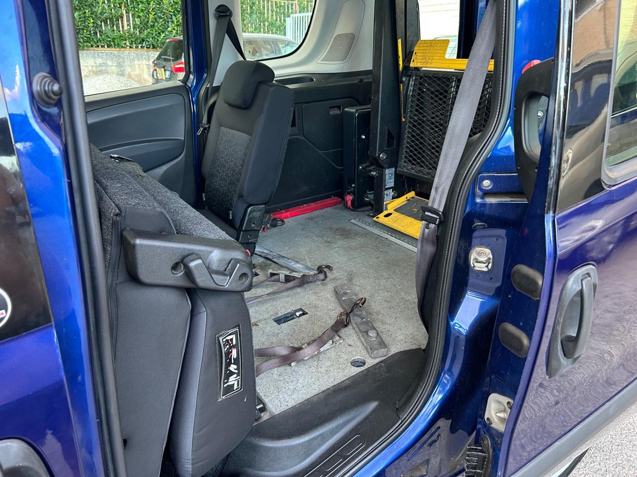 Fiat Doblo 1.6 MJT Trasporto Disabili