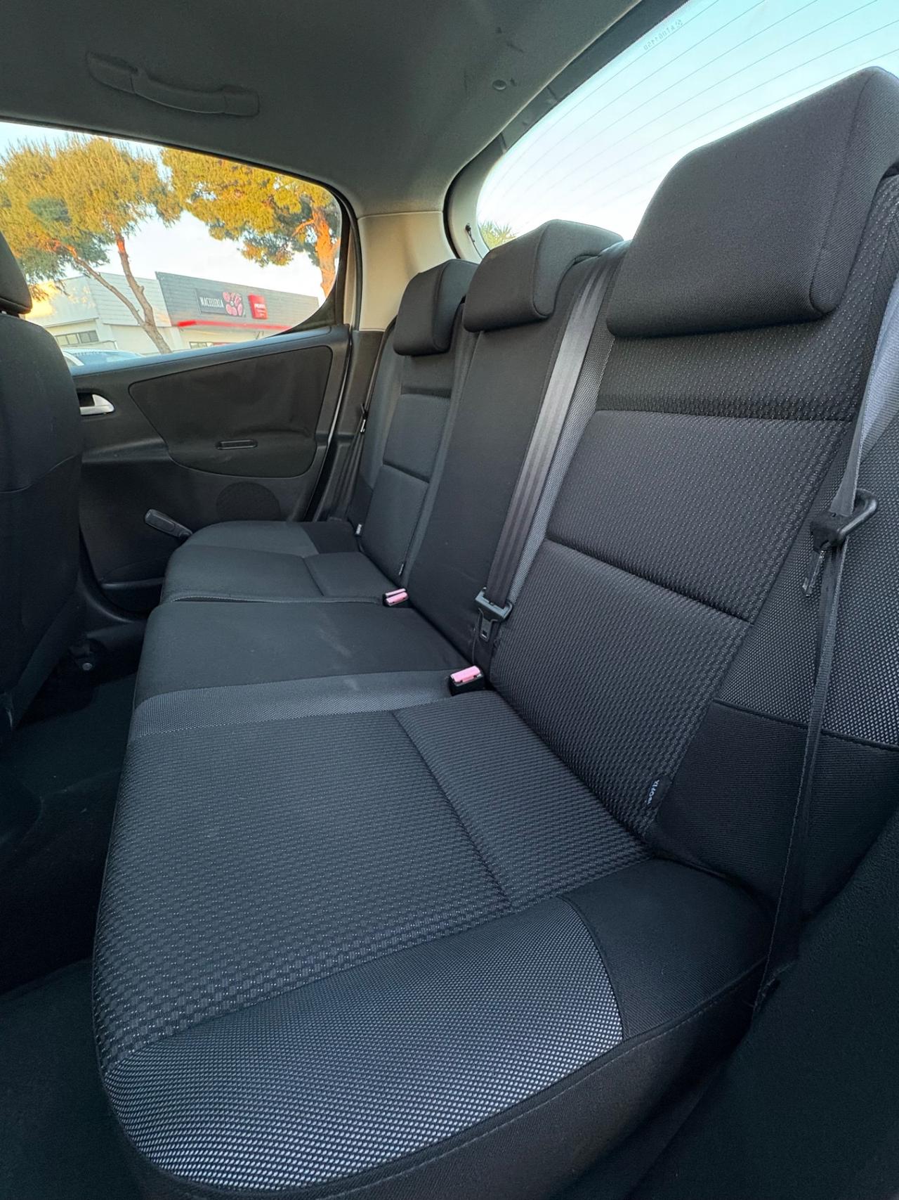 Peugeot 207 1.6 HDi 90CV 5p. XS