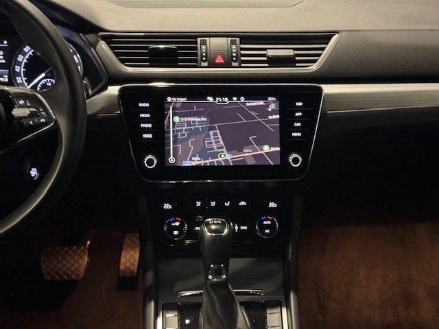 SKODA Superb 2.0 TDI EVO 150 CV SCR DSG Wagon Executive