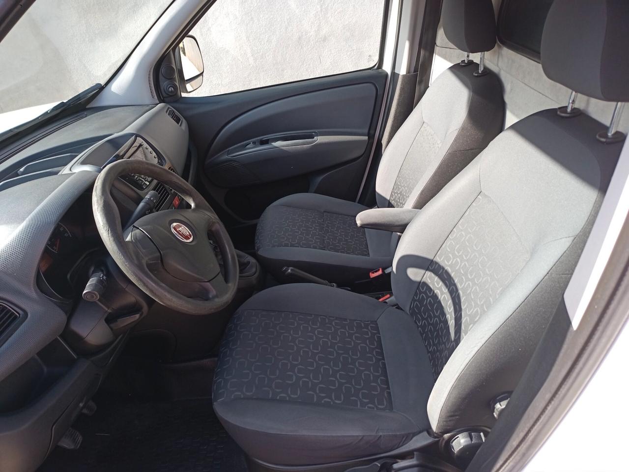 Fiat Doblò 1.6 MJT (GANCIO TRAINO)