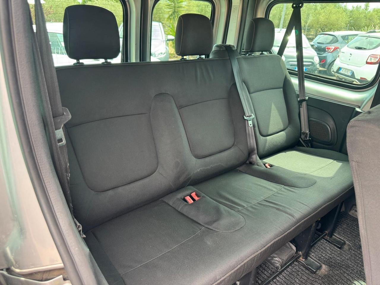 Opel Vivaro 27 1.6 CDTI BITURBO 140CV COMBI EDITION L1H1 2015