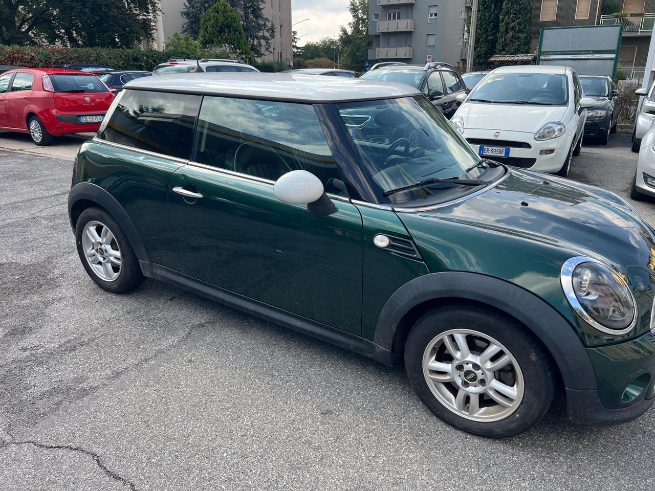 Mini 1.6 16V One (55kW)