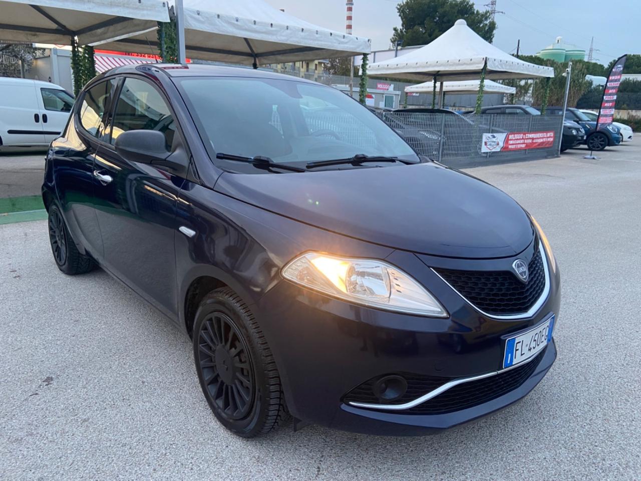 Lancia Ypsilon 1.2 69 CV GPL 11/2017 NUOVA GARANZIA1