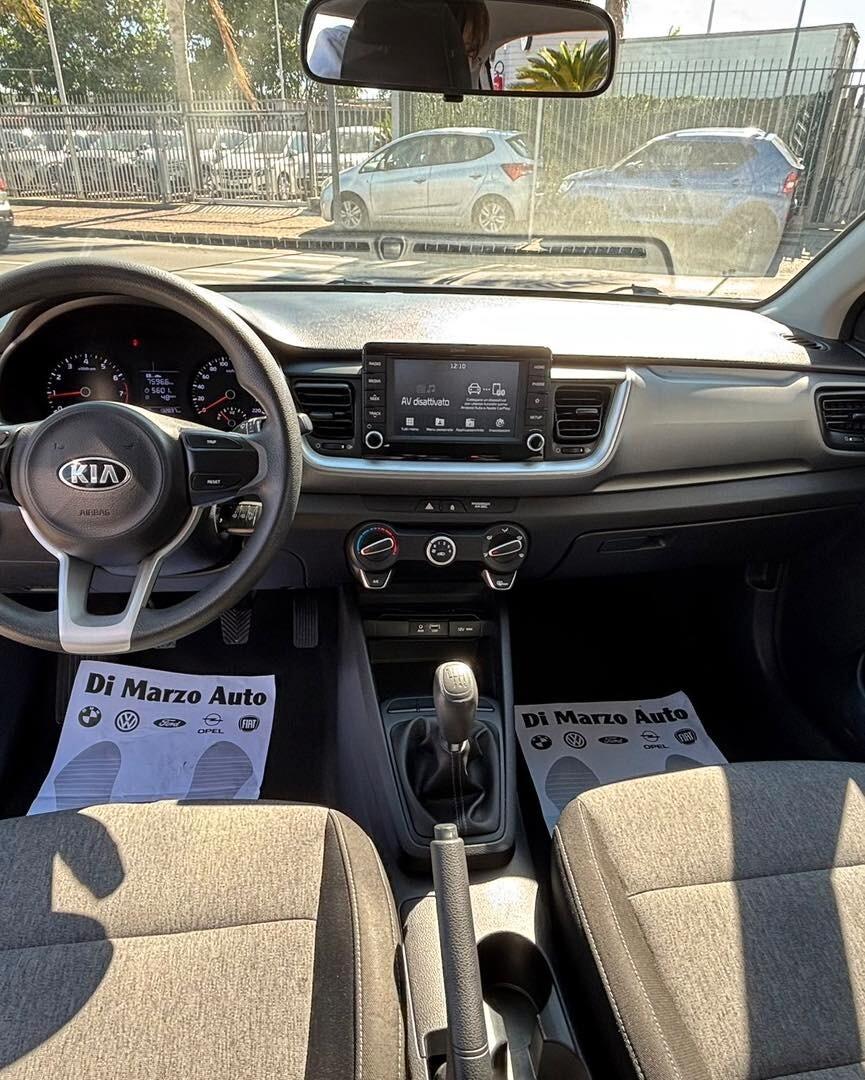 Kia Stonic 1.4 MPI 100 CV Urban