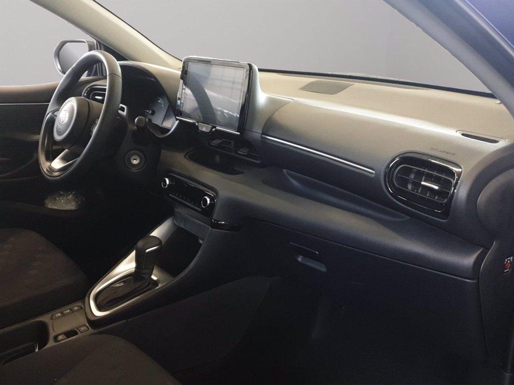 TOYOTA Yaris 1.5h 115 yaris del 2026
