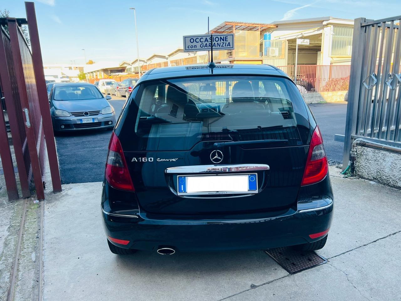 Mercedes-benz CON 12 MESI DI GARANZIA INCLUSA NEL PREZZO