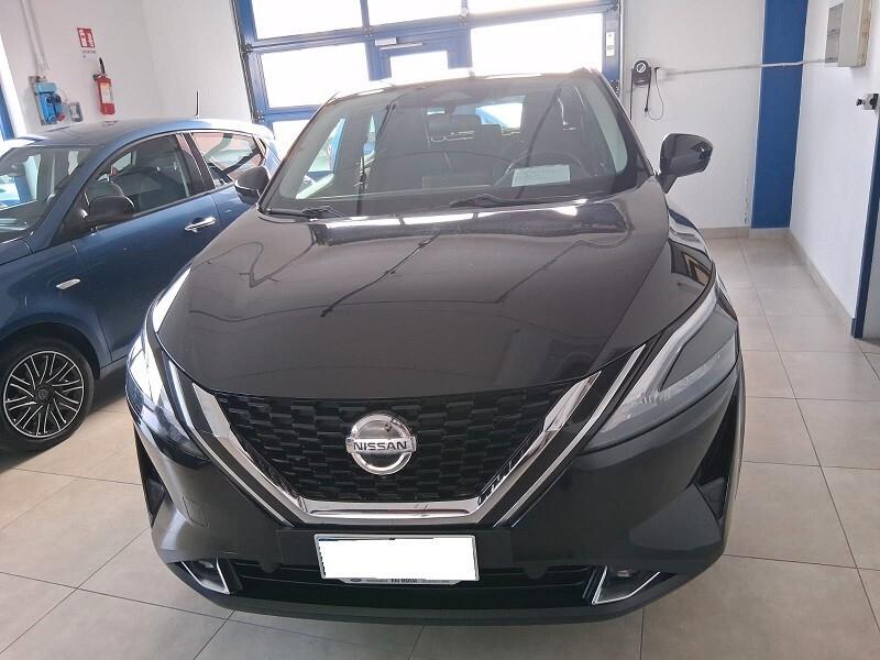 Nissan Qashqai MHEV 140 CV Business