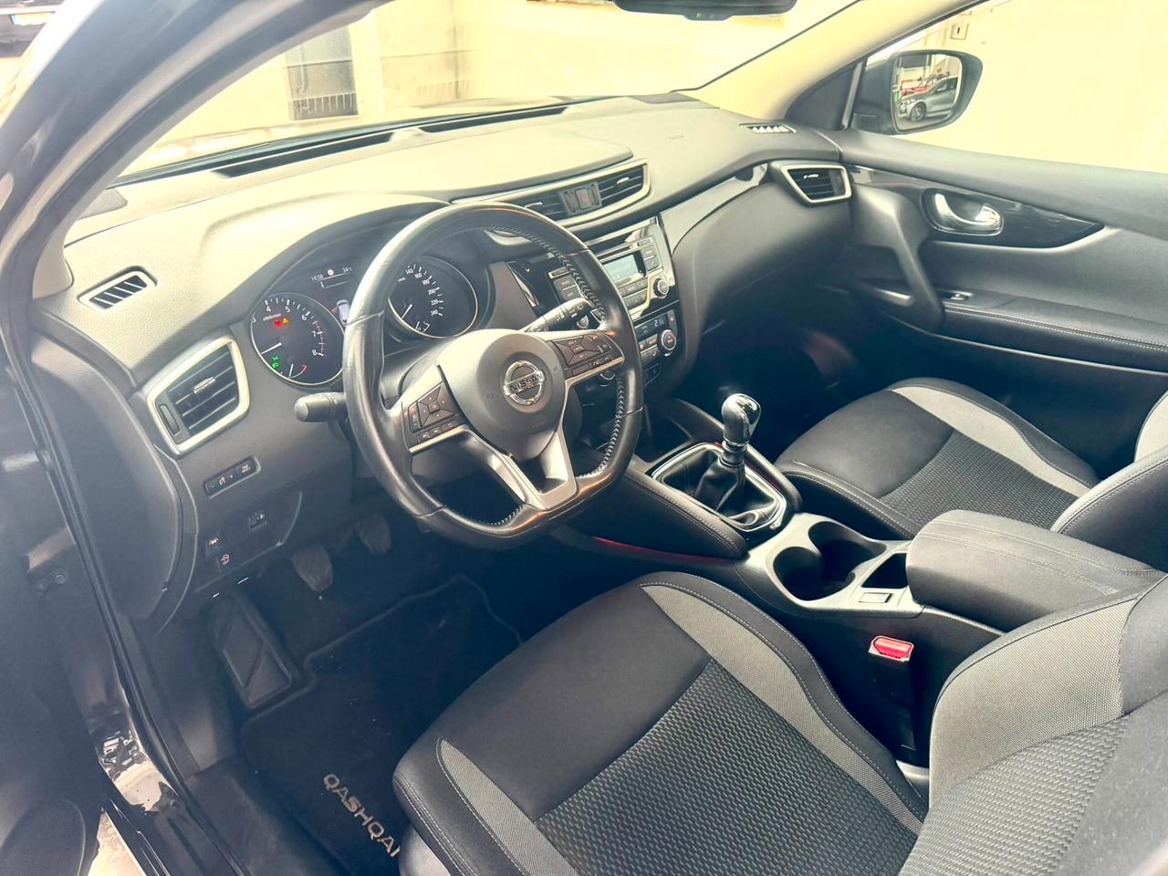 Nissan Qashqai 1.2 DIG-T Acenta