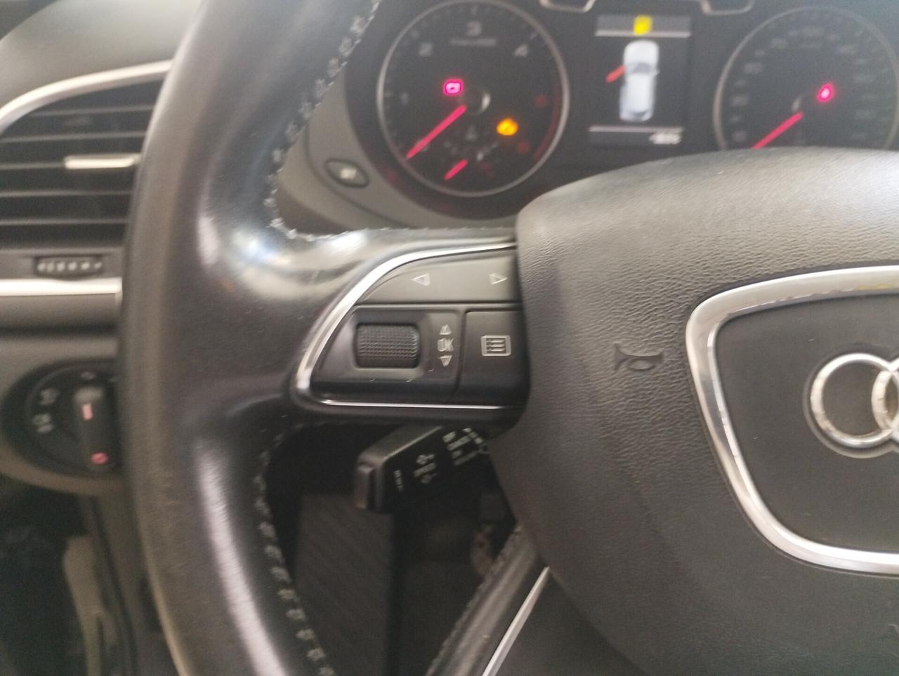 Audi Q3 2.0 tdi 136 CV
