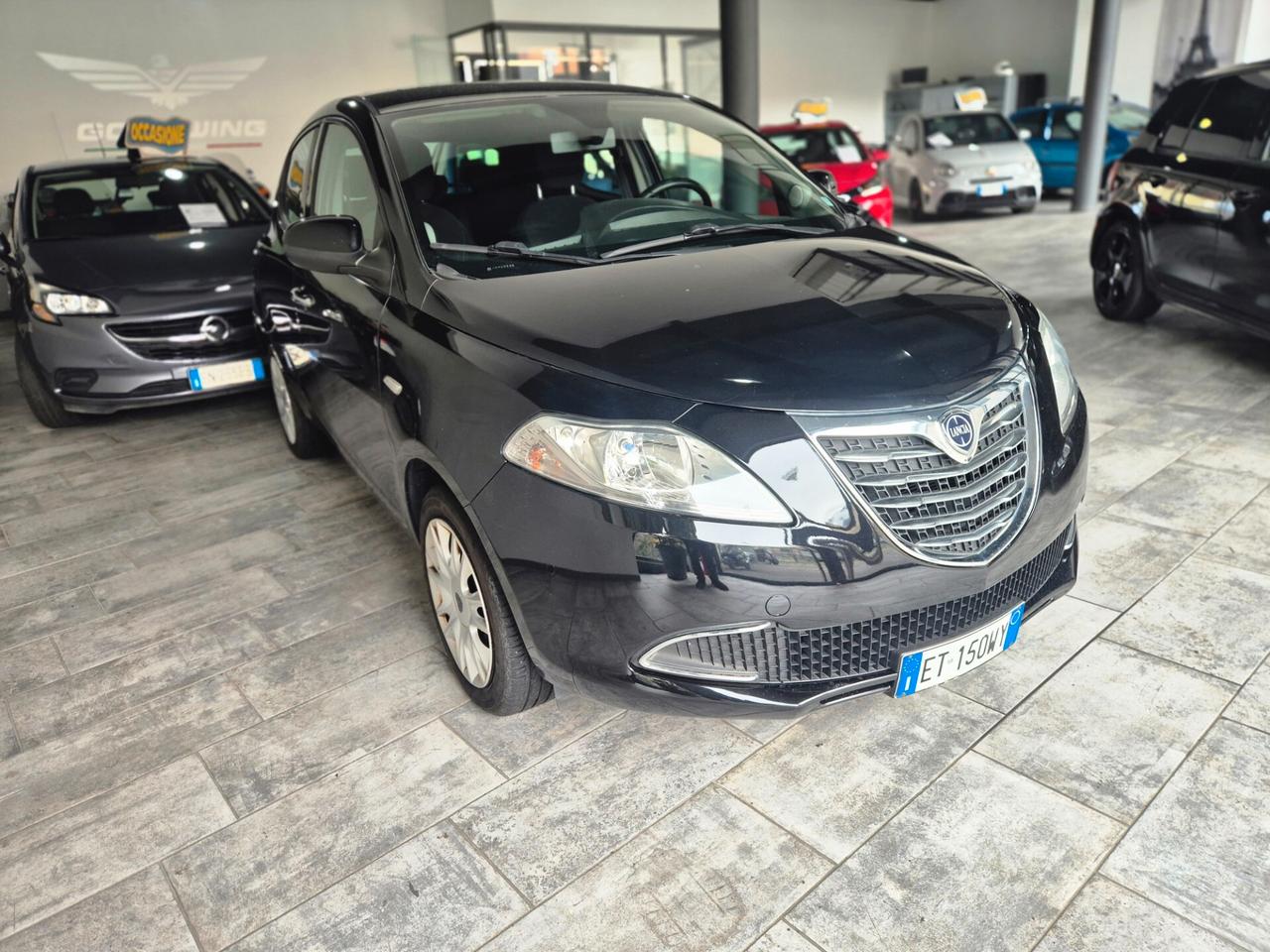 Lancia Ypsilon 1.2 69 CV 5 porte