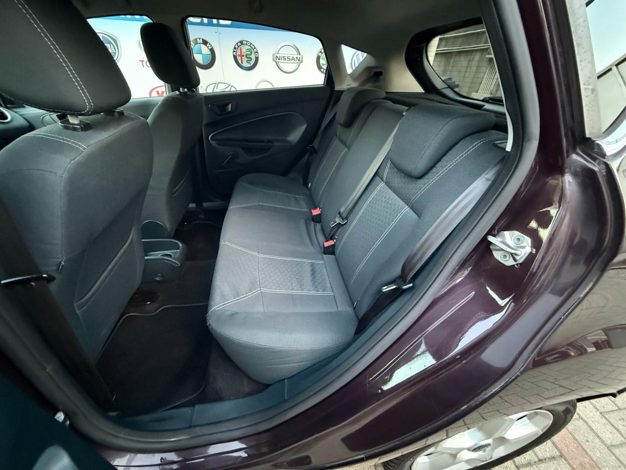 Ford Fiesta 1.4 5 porte Bz.- GPL Titanium - NeoPatentati