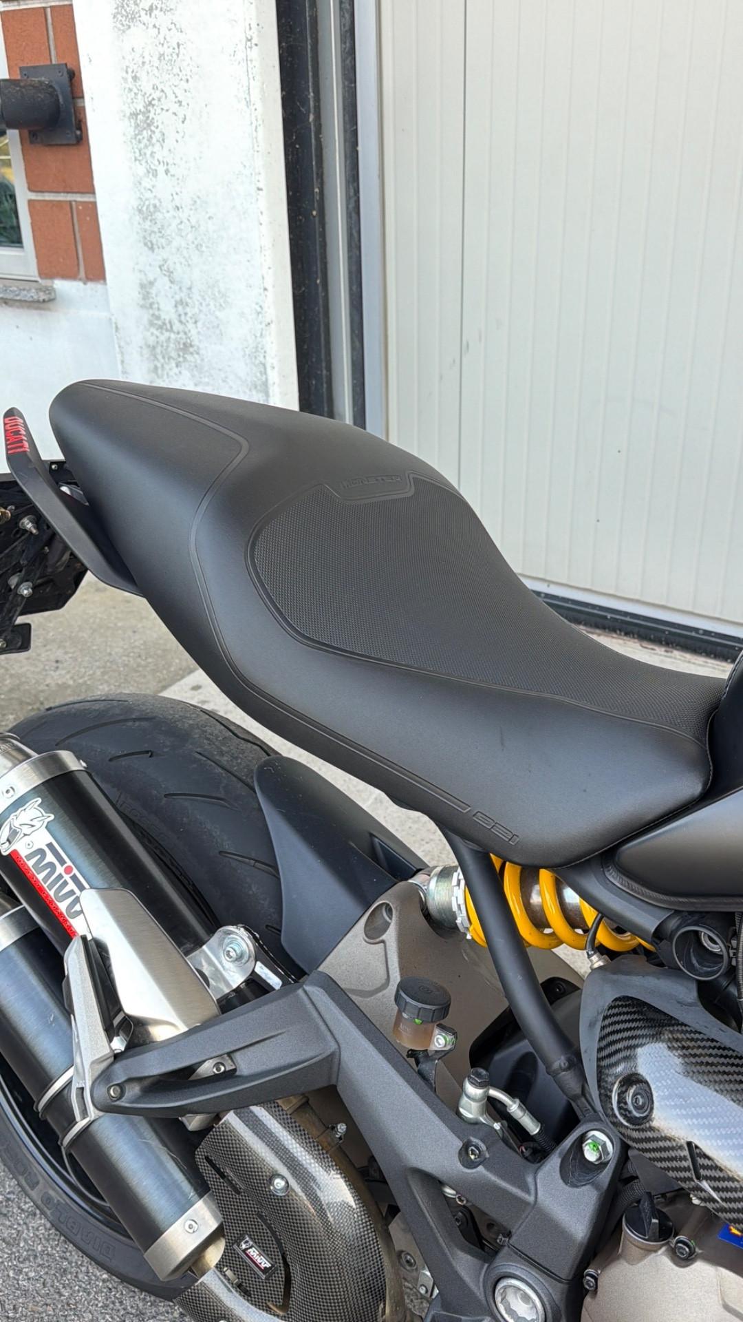 Ducati Monster 821