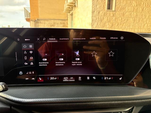 AUDI Q5 2.0 TDI mHEV+ S tronic quattro S line edition.